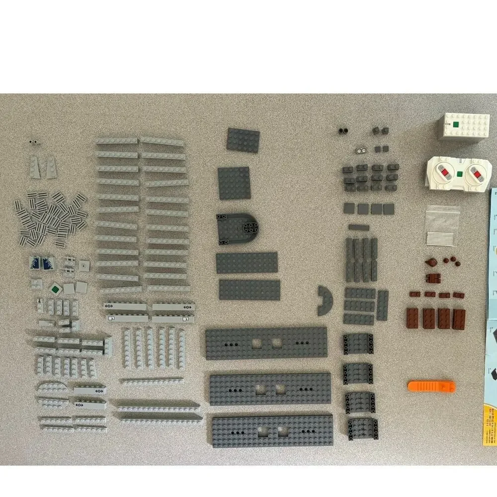 Lego City 60197 Passenger Train Box & Instructions *Missing 1 Piece* RETIRED Set